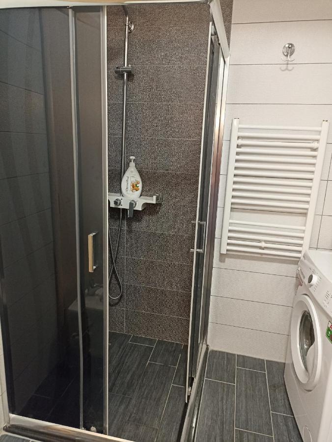 Apartment Cinco 33 Kufrujeme.Cz Durres Luaran gambar